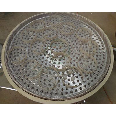 Two decks wire mesh particle size classifier 